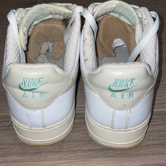 Nike Airforce 1 Premium - Picture 7 of 9